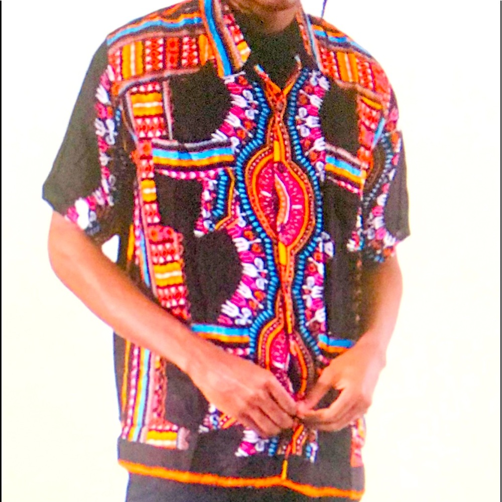 Traditional Print Button Shirt